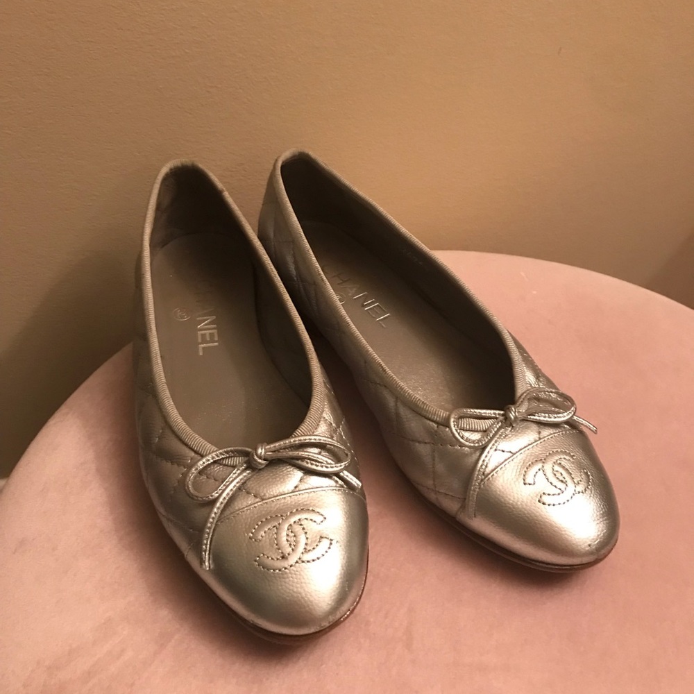 Chanel quilted ballerina flats